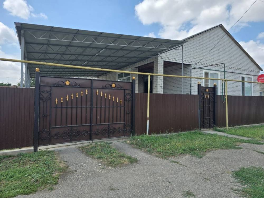 Ставропольский край, Новопавловск, Красная ул.; Дом 72м² 1 эт.