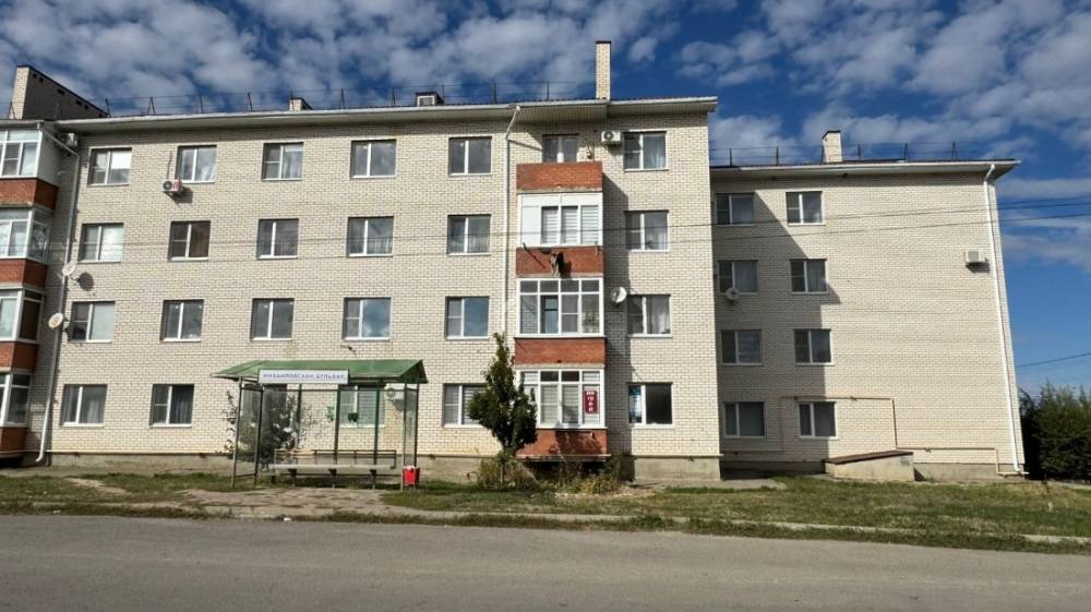 Ставропольский край, Михайловск, Чистопрудная ул.; Квартира 55м² 1/5 эт.