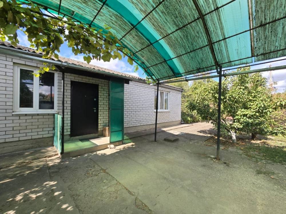 Ставропольский край, Новопавловск, Октябрьская ул.; Дом 82м² на участке 5 сот. 1 эт.