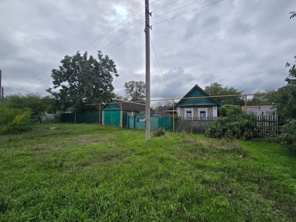 Ставропольский край, Кировский Район, Марьинская ст-ца, Ломоносова ул.; Дом 26м² на участке 15 сот. 1 эт.