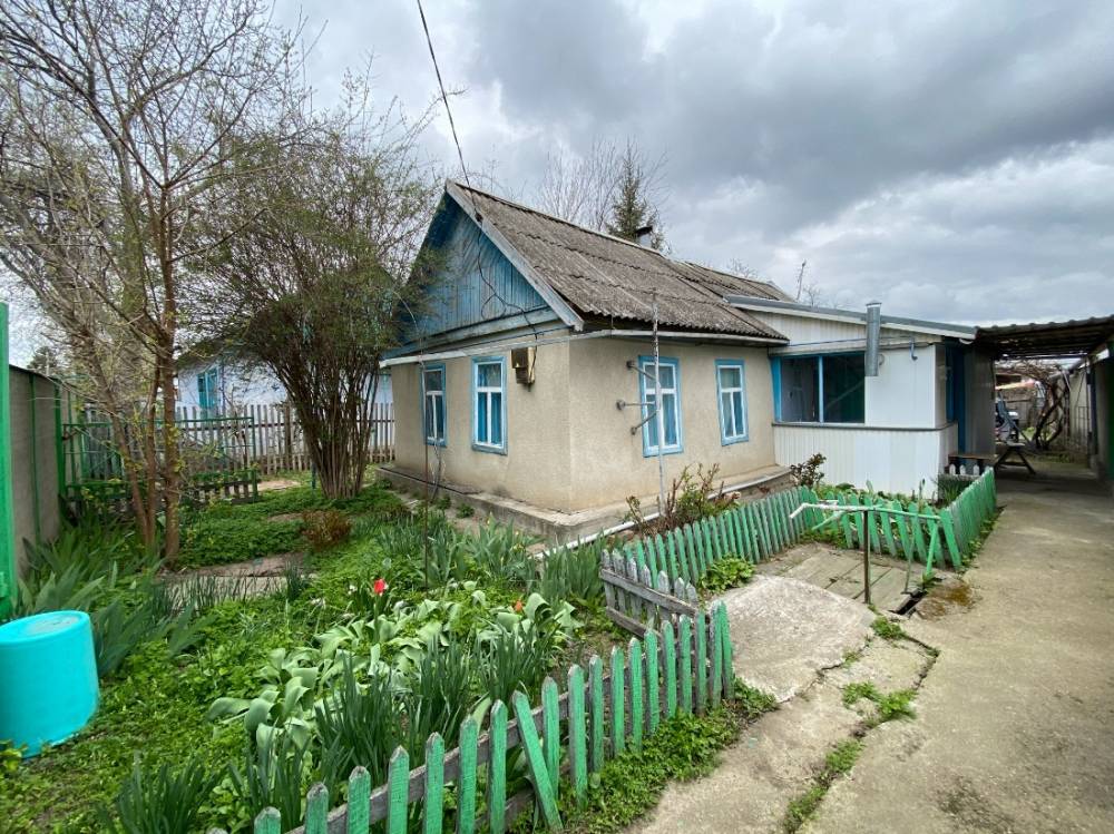 Ставропольский край, Новопавловск, Продольная ул.; Дом 24м² на участке 8 сот. 1 эт.