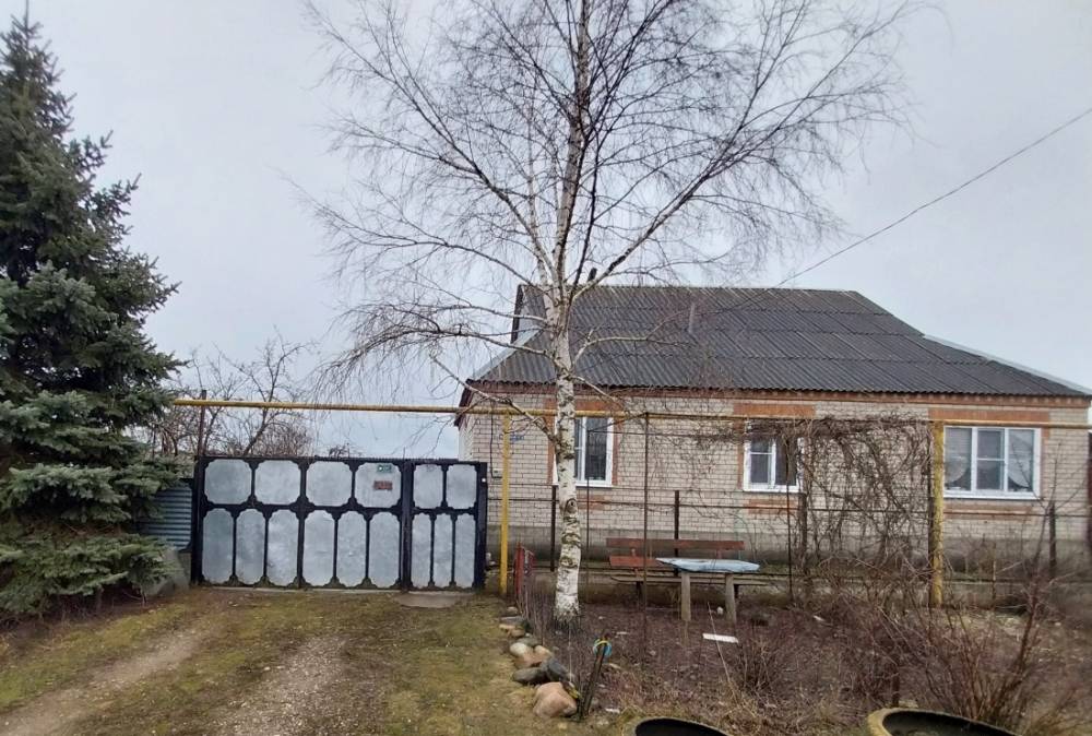 Ставропольский край, Кировский Район, Орловка с., Молодежная ул.; Дом 96м² на участке 15 сот. 1 эт.