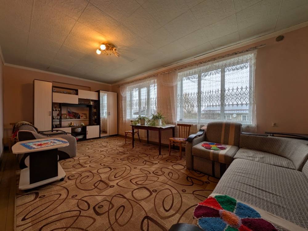 Ставропольский край, Кировский Район, Зольская ст-ца, Кирова ул.; Квартира 82м² 1/1 эт.